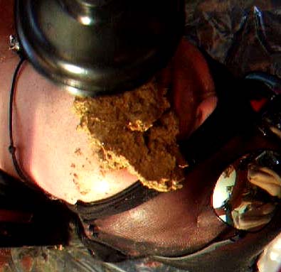 scat Mistress Isabella Padrona milano caviar poo