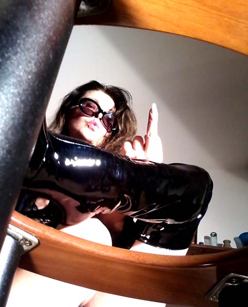 mistress isabella 3336942600 webcam