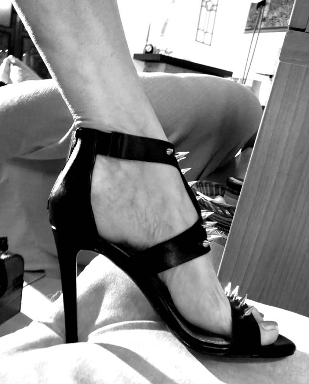 Padrona Isabella Fetish Mistress www.padronaisabella.org