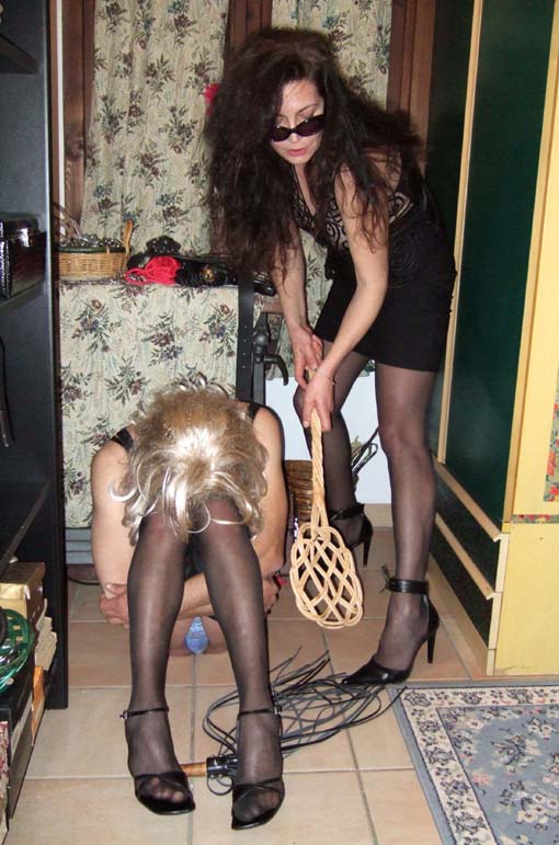padrona isabella sissi maid 2